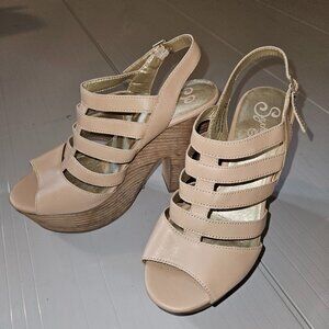 Seychelles platform sandals size 8.5 in blush